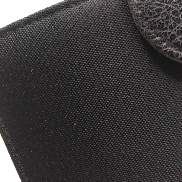BLACK WALLET - Picture 2 of 10